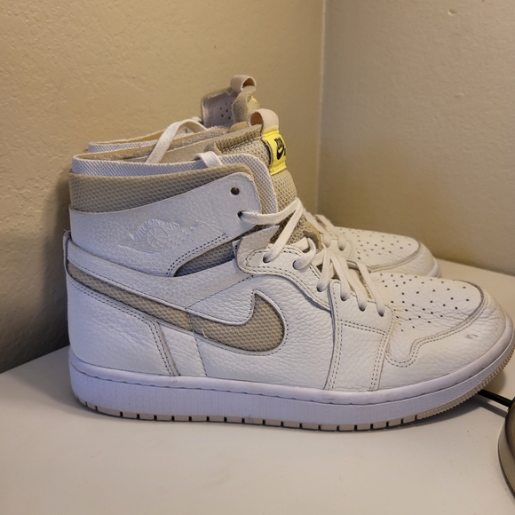 Nike Air Jordans Womens - Picture 8 of 13